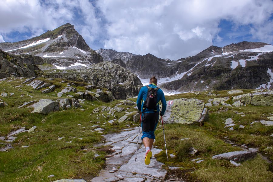 20 Quick And Easy Hiking Tips You Can Use On The Trail Today